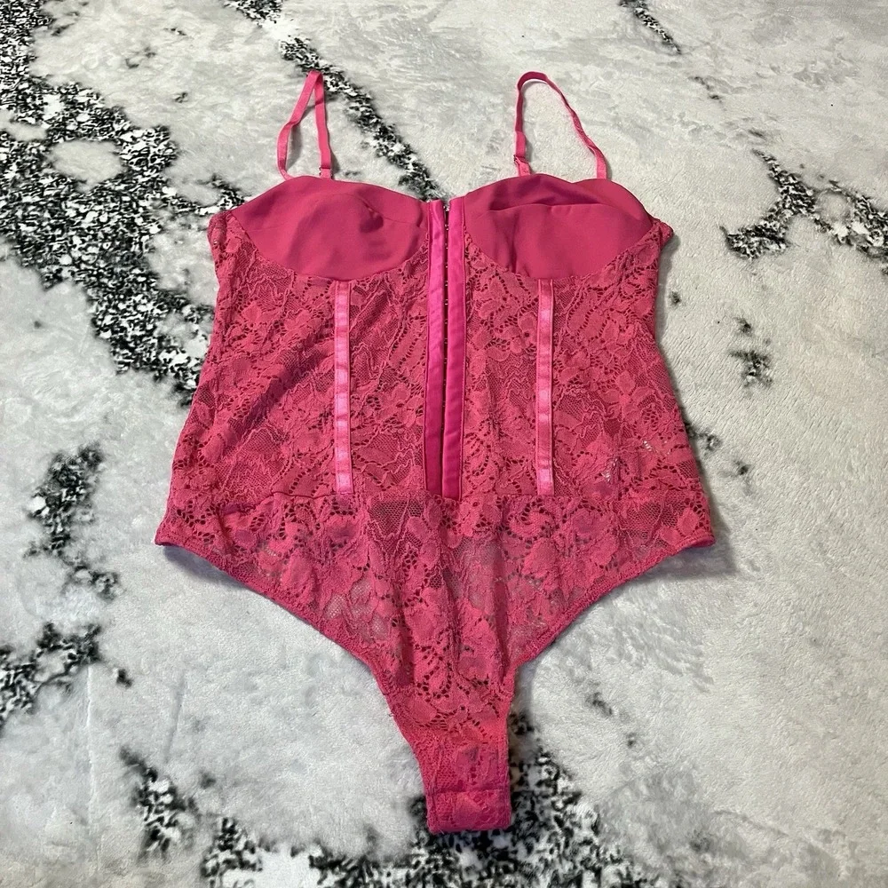 Free People Intimately Bodysuit Lace Night Rhythem Womens Size Small Pink